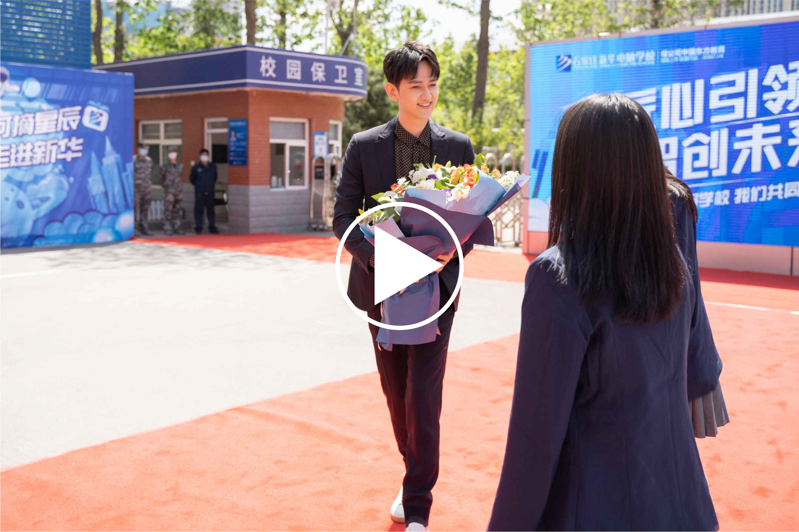 �R���M(j��n)У�@